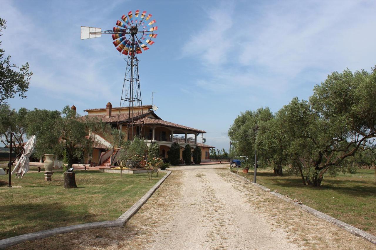 Il Granaio Del Pavone Villa Nepi Buitenkant foto